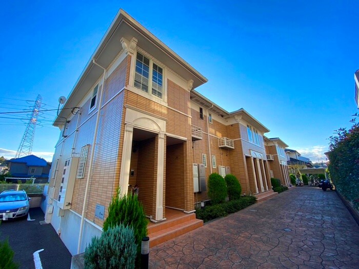 物件外観写真1　(外観写真)