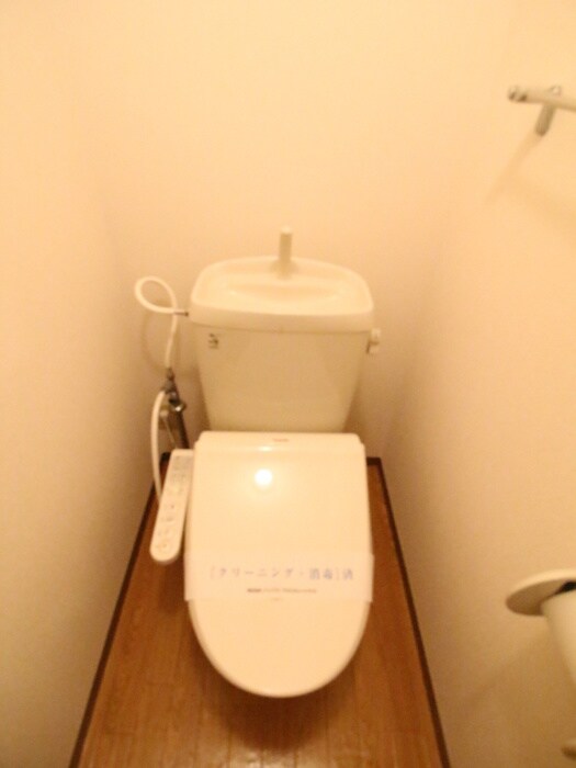 物件内観写真11　(トイレ)