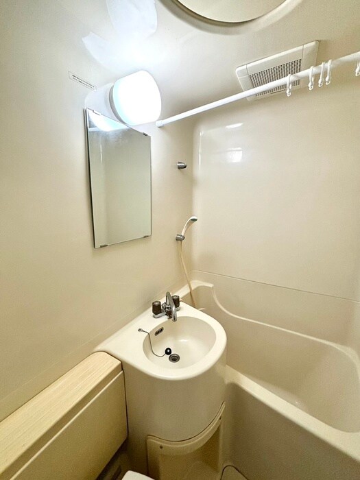 物件内観写真18　(洗面)