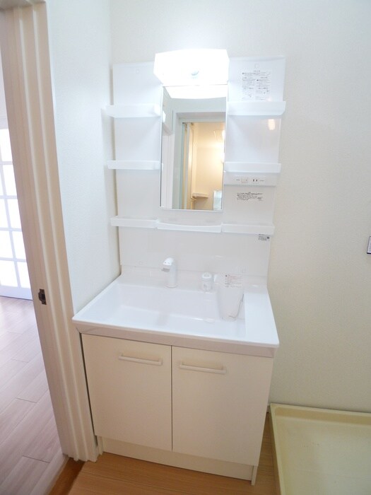 物件内観写真9　(洗面)