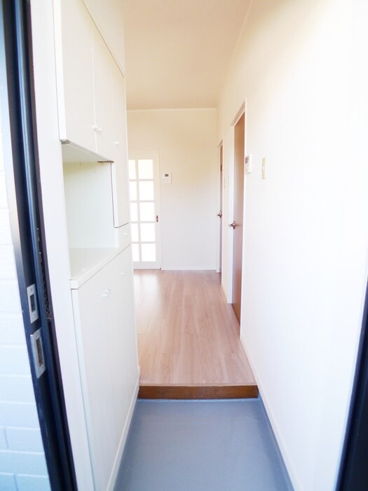 物件内観写真22　(廊下)