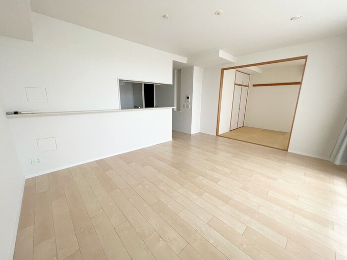 物件内観写真6　(居室)