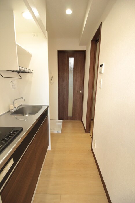 物件内観写真21　(廊下)