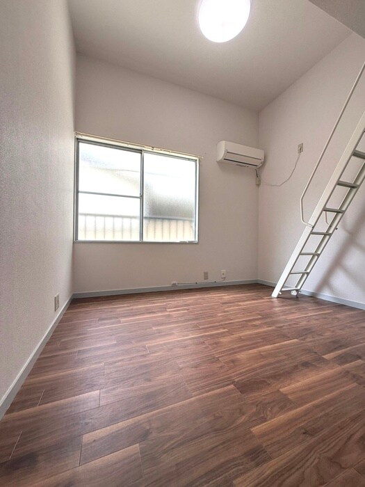 物件内観写真14　(居室)