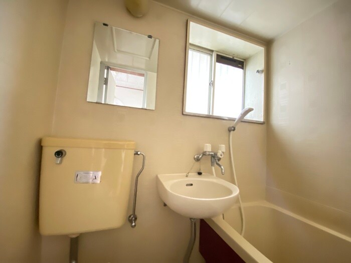 物件内観写真12　(洗面)