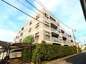 シャトラン調布（３０５）外観写真