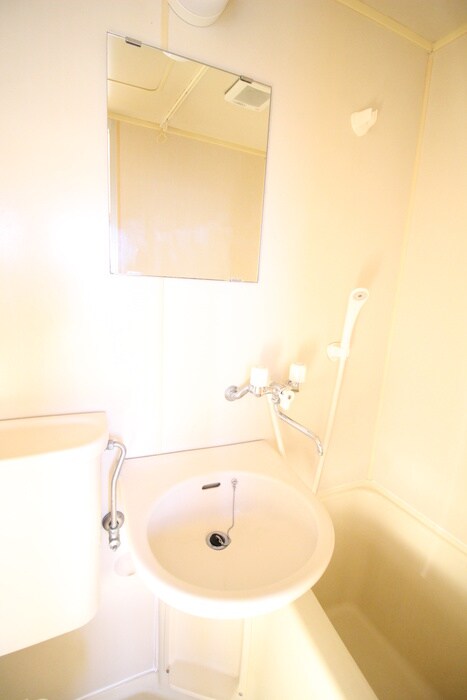 物件内観写真13　(洗面)