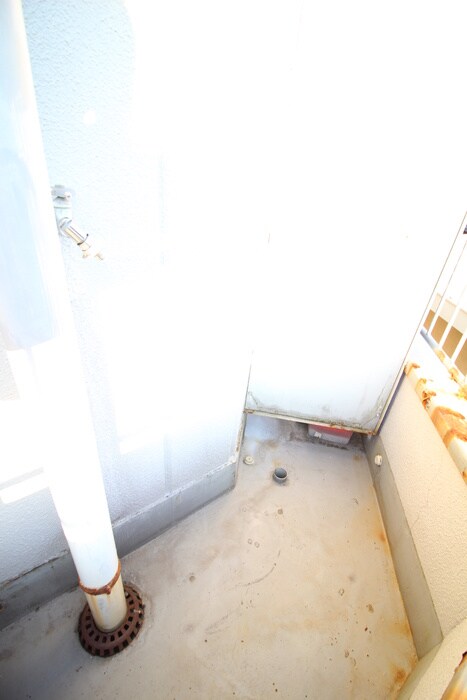 物件内観写真18　(洗濯機置場)