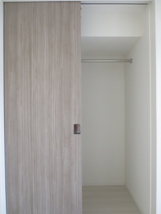 物件内観写真9　(収納)