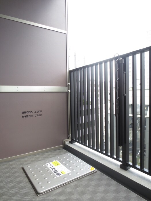 物件内観写真17　(ベランダ・バルコニー)