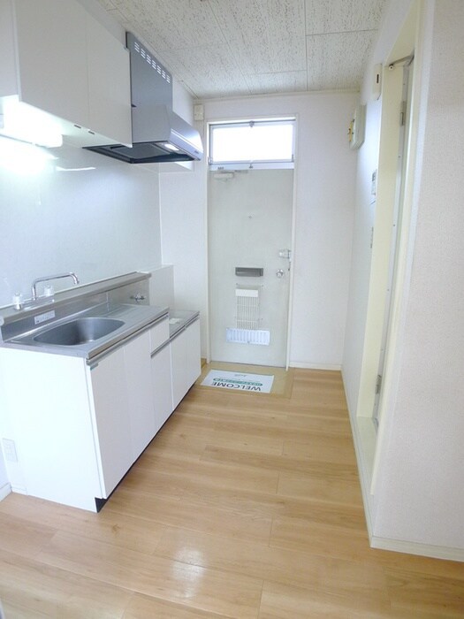 物件内観写真17　(廊下)