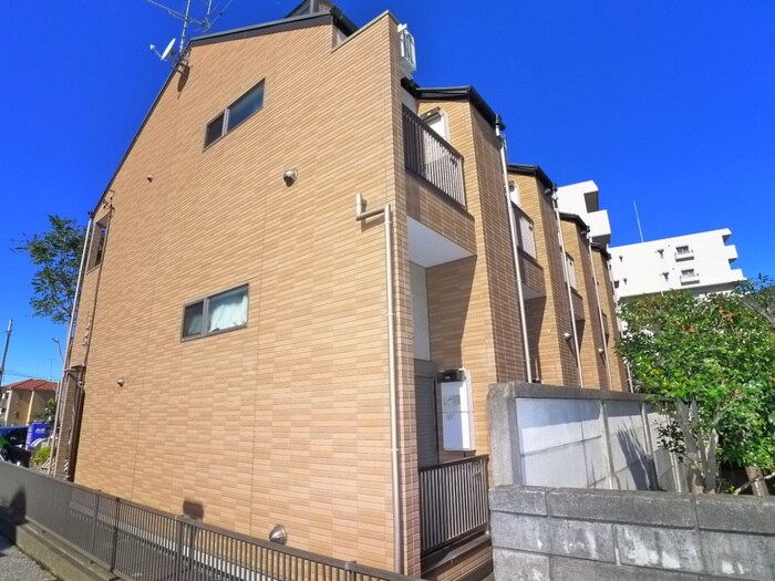 物件外観写真3　(外観写真)