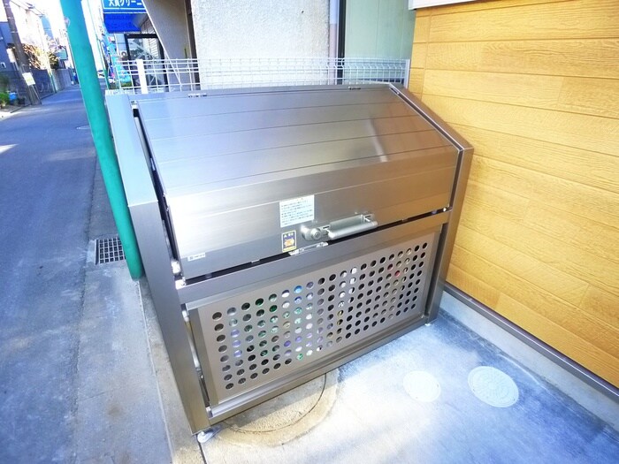 物件外観写真6　(建物設備)