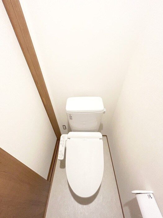 物件内観写真15　(トイレ)