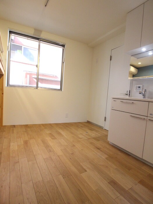 物件内観写真8　(居室)