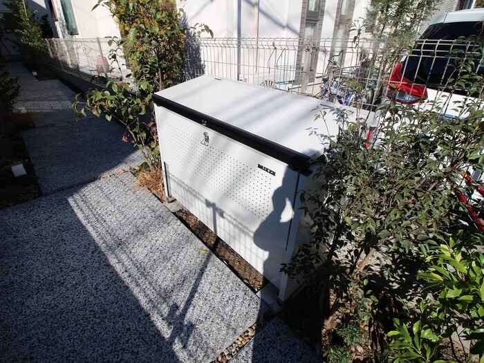 物件外観写真4　(建物設備)