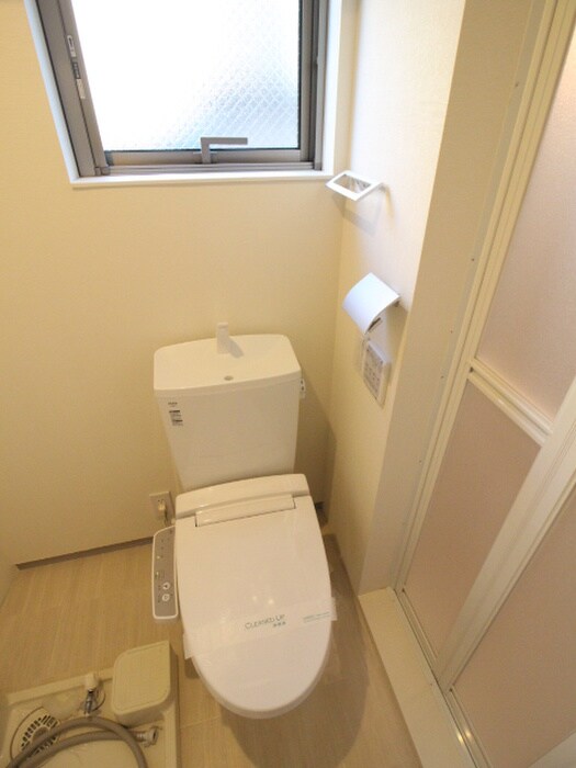 物件内観写真16　(トイレ)