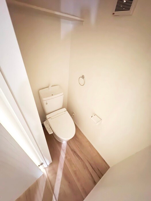 物件内観写真10　(トイレ)