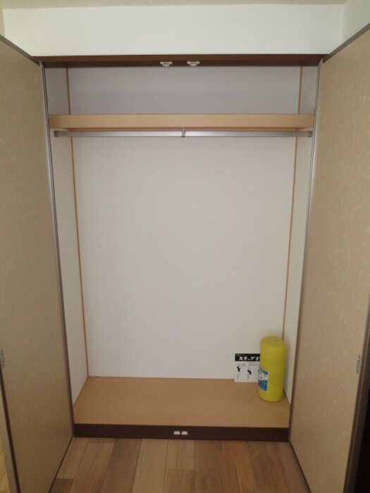 物件内観写真15　(収納)
