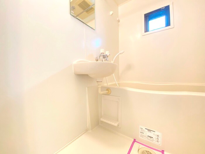 物件内観写真12　(バス／シャワールーム等)