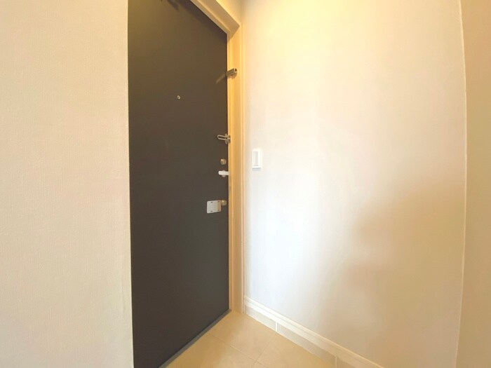 物件内観写真22　(玄関)