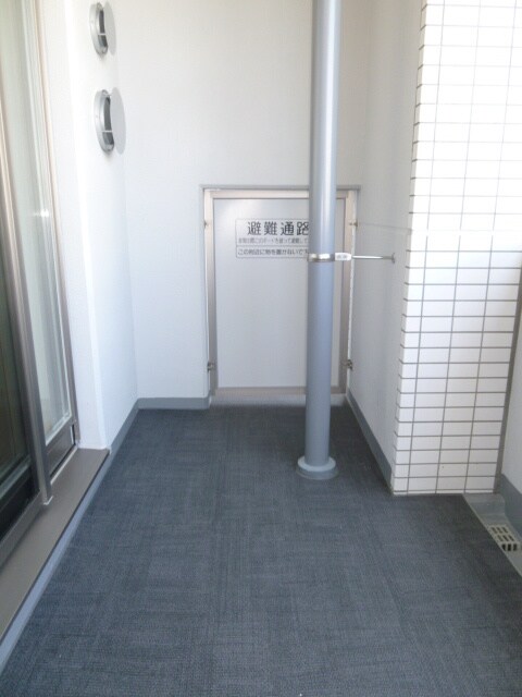 物件内観写真12　(ベランダ・バルコニー)