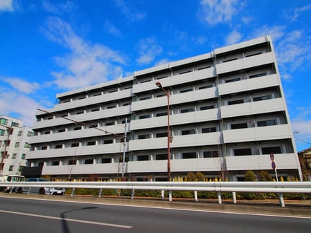 ﾌﾟﾚｰﾙ･ﾄﾞｩｰｸ練馬中村橋(215)外観写真