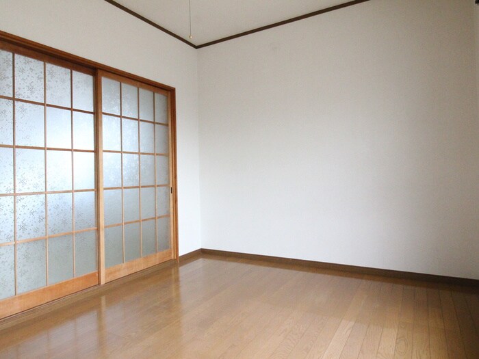 物件内観写真9　(居室)