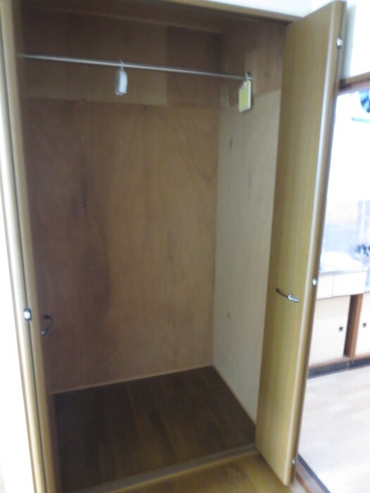 物件内観写真13　(収納)