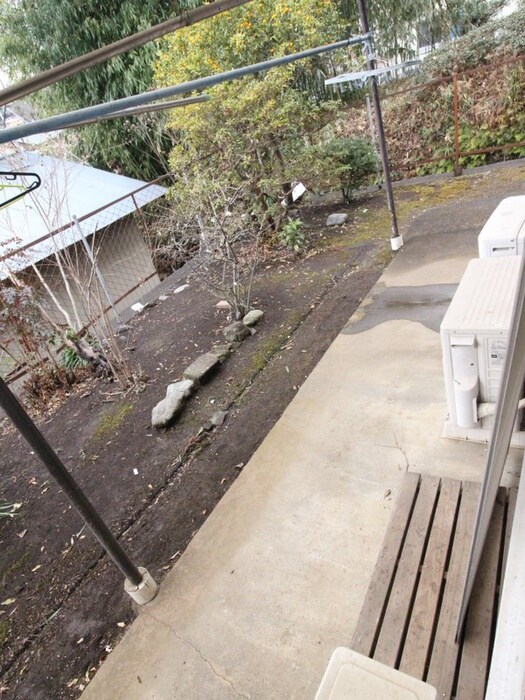 物件内観写真16　(室内からの展望)