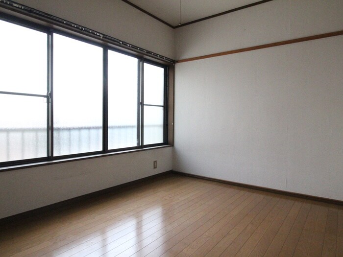 物件内観写真16　(居室)