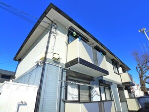 ロイヤルコ－トＡ外観写真
