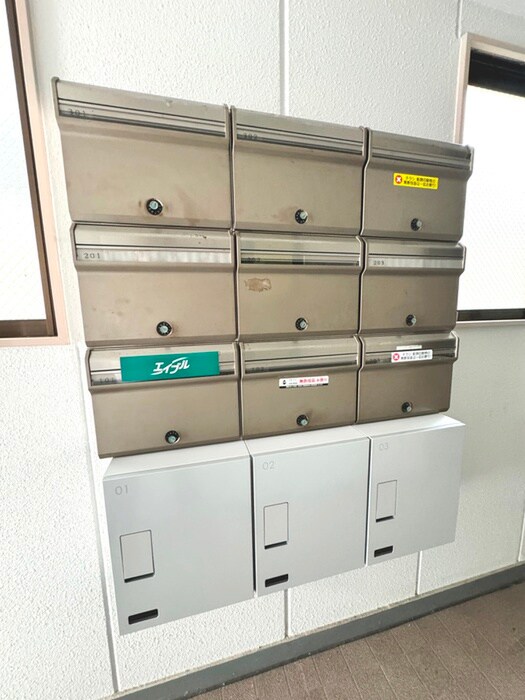 物件外観写真6　(建物設備)