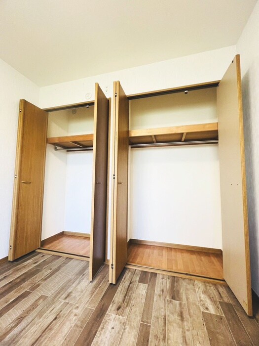物件内観写真11　(収納)