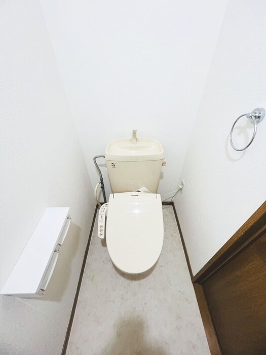 物件内観写真17　(トイレ)