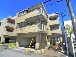 道場北マンション外観写真