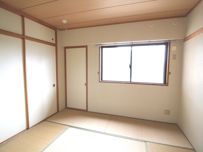 物件内観写真15　(居室)