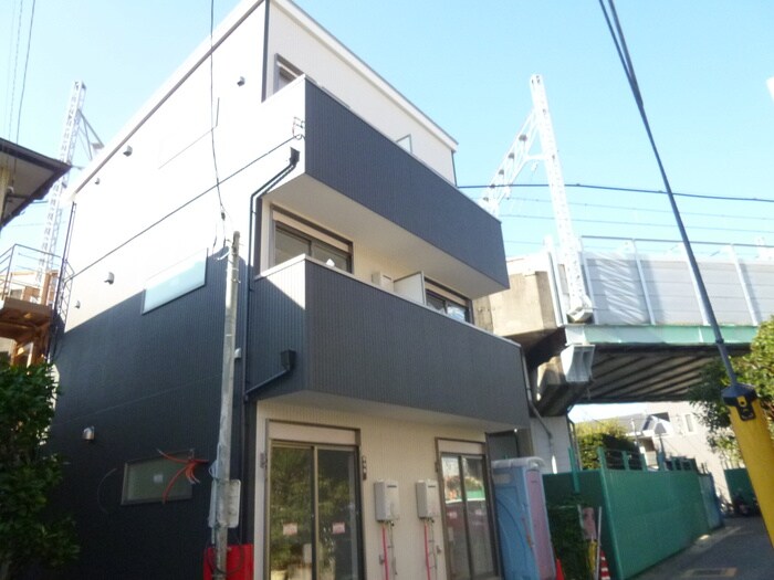 物件外観写真1　(外観写真)