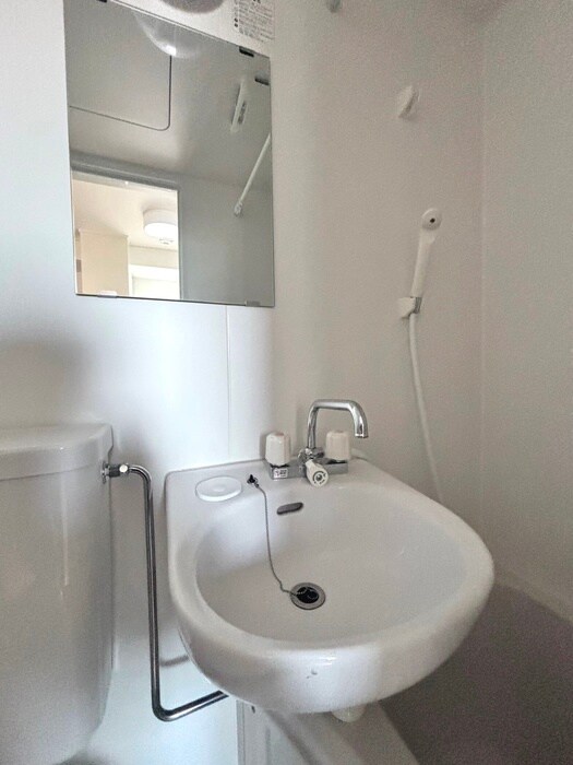 物件内観写真12　(洗面)