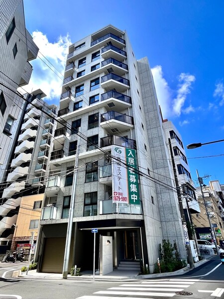 ニアレスタＳＵＧＡＭＯ外観写真