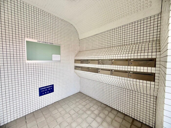 物件外観写真4　(建物設備)