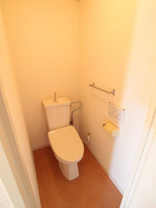物件内観写真13　(トイレ)