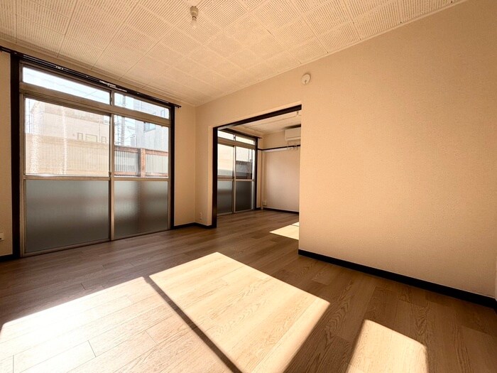 中野1丁目戸建ての居室