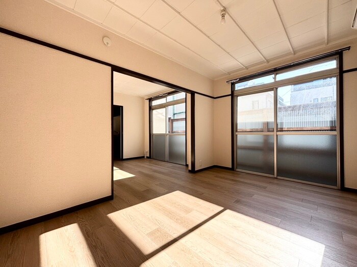 中野1丁目戸建ての居室