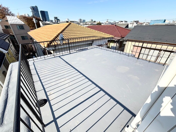 中野1丁目戸建てのベランダ・バルコニー