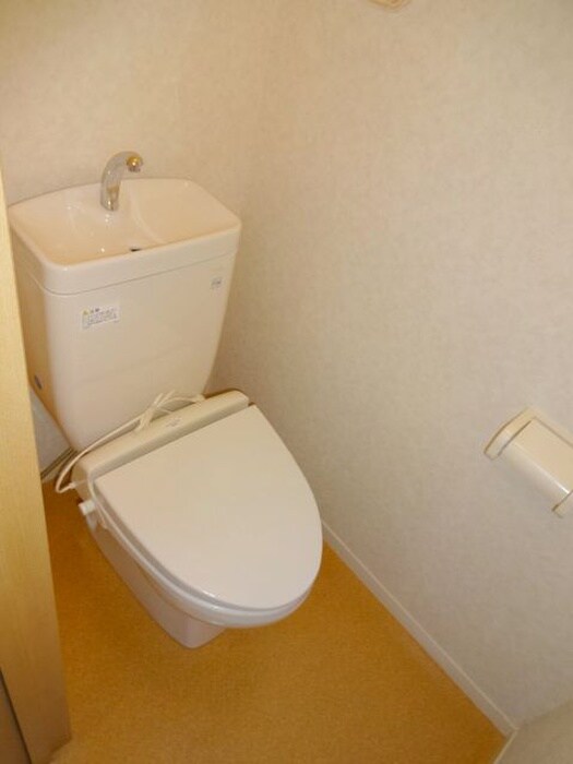 物件内観写真14　(トイレ)