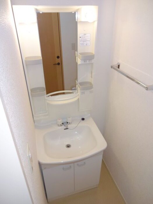 物件内観写真15　(洗面)