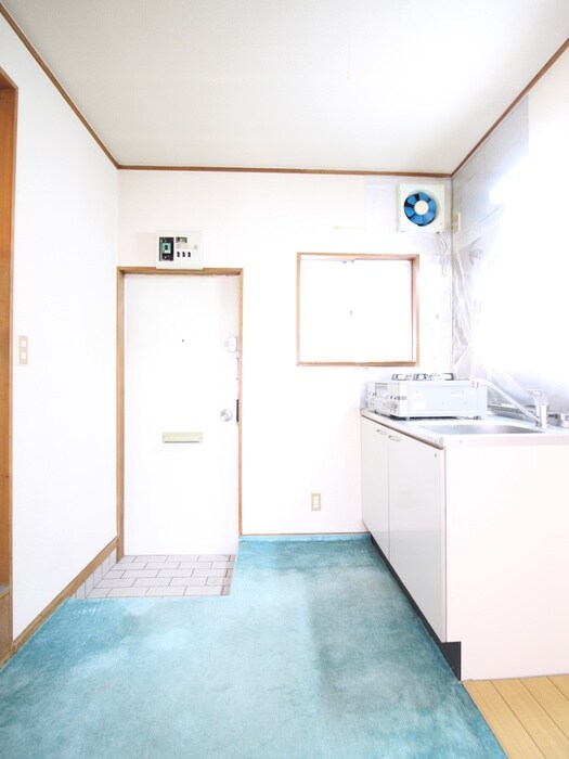 物件内観写真18　(廊下)