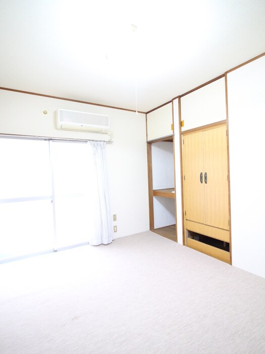 物件内観写真22　(居室)