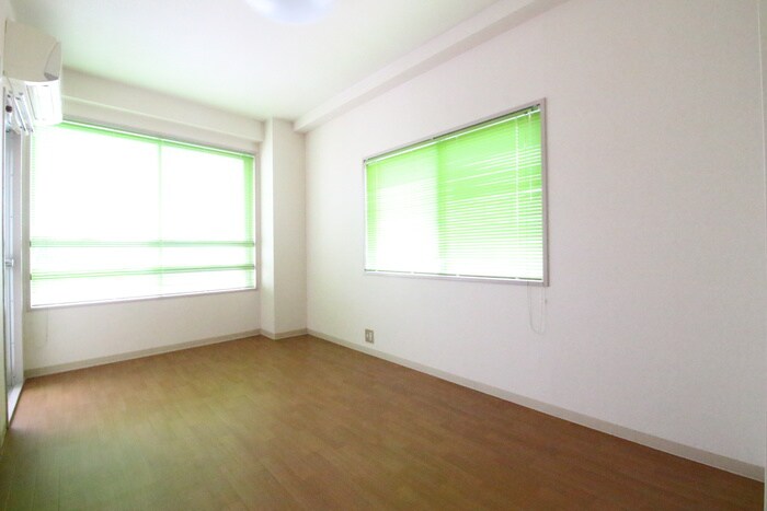 物件内観写真6　(居室)